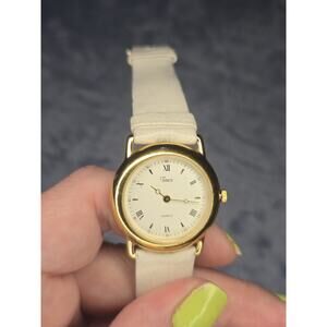 Timex Women's Quartz Analog Wristwatch Gold Tone Leather StrapVintage 1990s